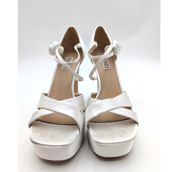 Badgley Mischka Jayleen Chunky Platform Sandals Women's White Size US8 EU38.5 - Picture 2 of 13